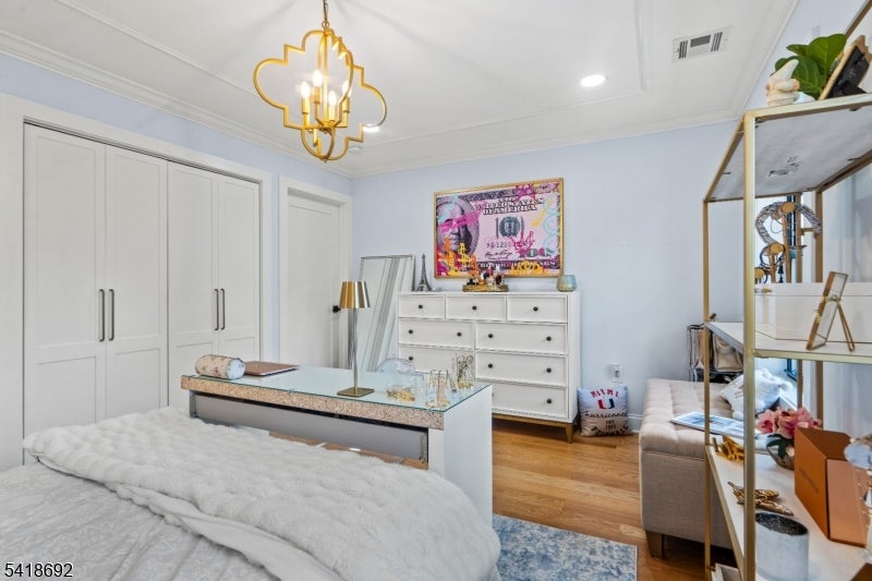 Roseland Boro, New Jersey, 07068, United States, 4 Bedrooms Bedrooms, ,4 BathroomsBathrooms,Residential,Active,2045395