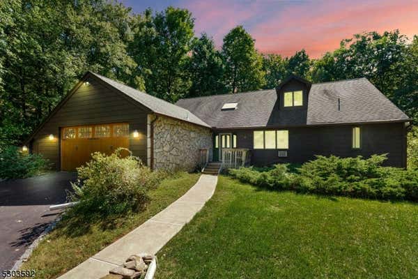 2 HIDDEN VALLEY DR, VERNON, NJ 07462 - Image 1