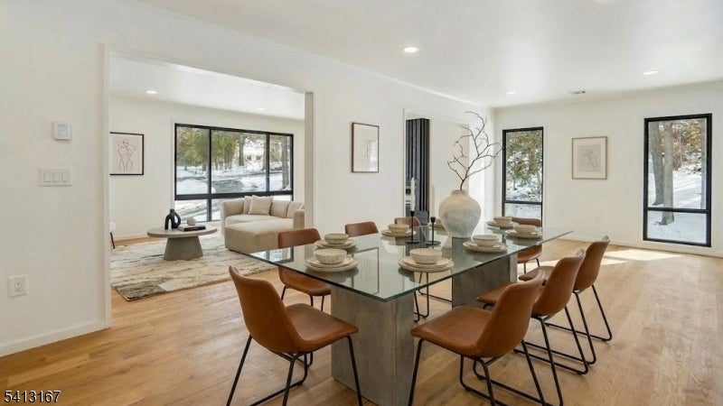 Parsippany-Troy Hills Twp., New Jersey, 07054, United States, 4 Bedrooms Bedrooms, ,4 BathroomsBathrooms,Residential,Active,2021957