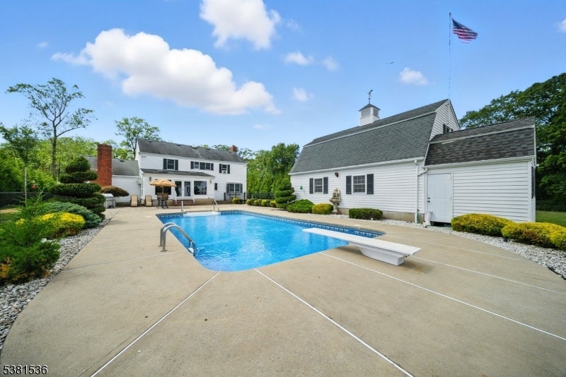 Boonton Twp., New Jersey, 07005, United States, 4 Bedrooms Bedrooms, ,3 BathroomsBathrooms,Residential,Active,1945441