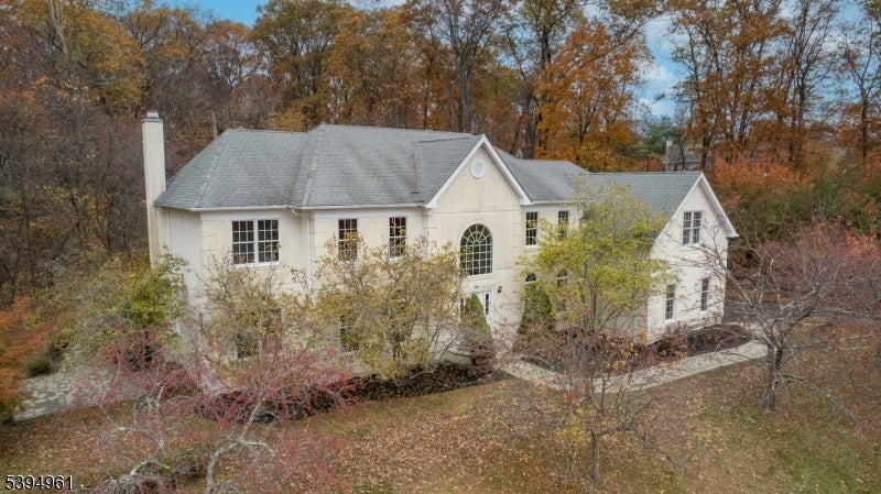 Mount Olive Twp., New Jersey, 07836, United States, 4 Bedrooms Bedrooms, ,4 BathroomsBathrooms,Residential,Active,1989757