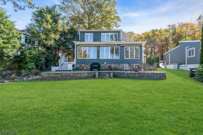 Jefferson Twp., New Jersey, 07849, United States, 4 Bedrooms Bedrooms, ,3 BathroomsBathrooms,Residential,Active,1969683