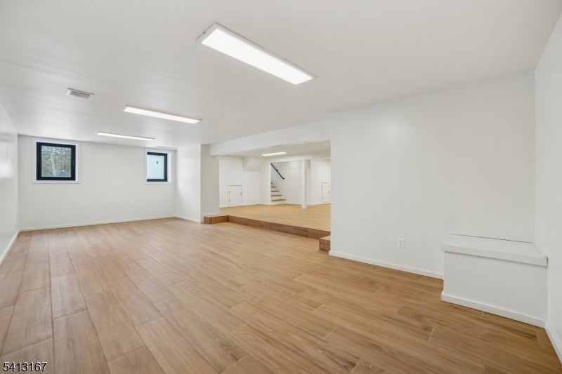 Parsippany-Troy Hills Twp., New Jersey, 07054, United States, 4 Bedrooms Bedrooms, ,4 BathroomsBathrooms,Residential,Active,2021957