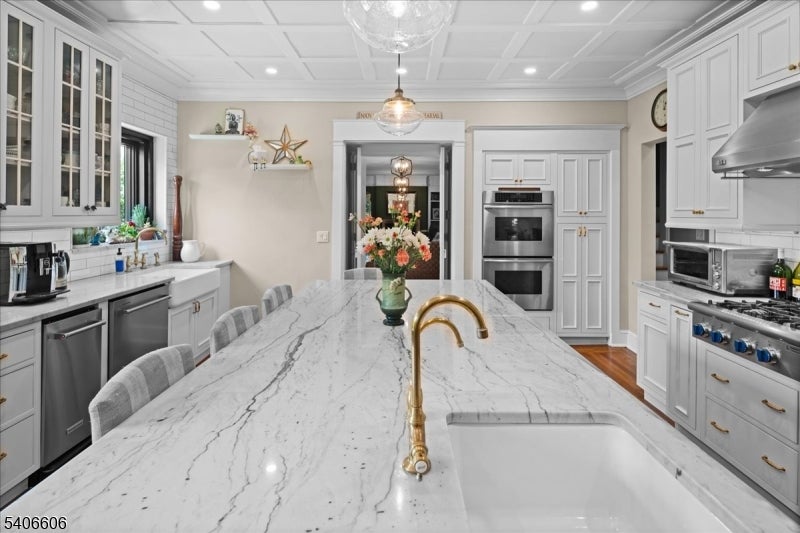 Montgomery Twp., New Jersey, 08558, United States, 6 Bedrooms Bedrooms, ,7 BathroomsBathrooms,Residential,Active,2011882