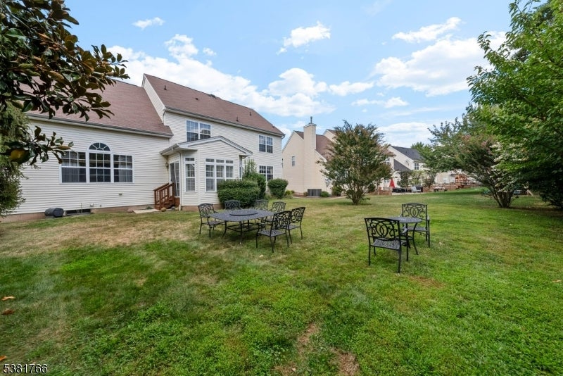 Franklin Twp., New Jersey, 08540, United States, 4 Bedrooms Bedrooms, ,3 BathroomsBathrooms,Residential,Active,1945520