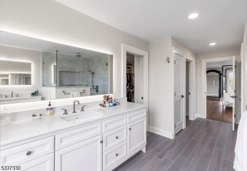 Hillsborough Twp., New Jersey, 08844, United States, 4 Bedrooms Bedrooms, ,4 BathroomsBathrooms,Residential,Active,1945519