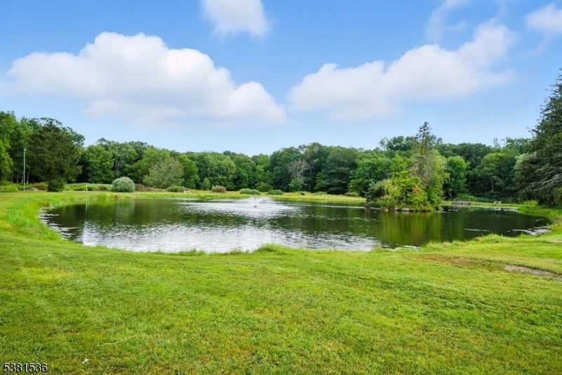 Boonton Twp., New Jersey, 07005, United States, 4 Bedrooms Bedrooms, ,3 BathroomsBathrooms,Residential,Active,1945441