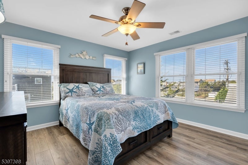 Ship Bottom Boro, New Jersey, 08008, United States, 5 Bedrooms Bedrooms, ,4 BathroomsBathrooms,Residential,Active,1996256