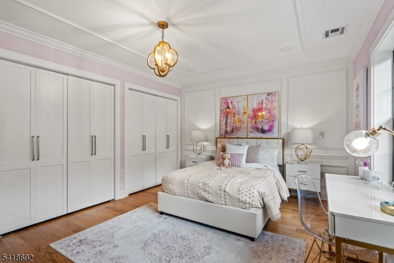 Roseland Boro, New Jersey, 07068, United States, 4 Bedrooms Bedrooms, ,4 BathroomsBathrooms,Residential,Active,2045395