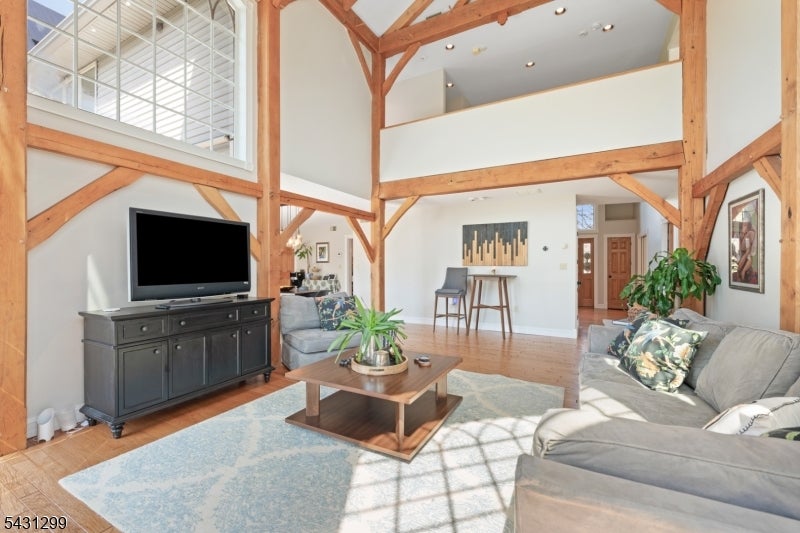 Montgomery Twp., New Jersey, 08502, United States, 5 Bedrooms Bedrooms, ,4 BathroomsBathrooms,Residential,Active,2045797