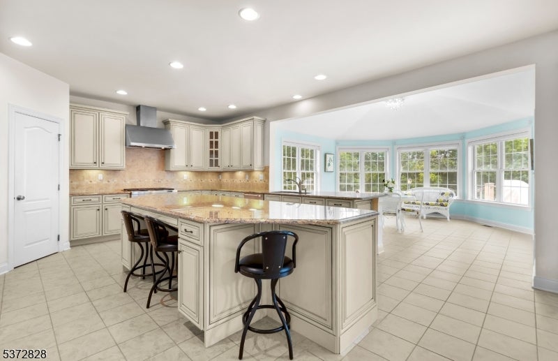 Mount Olive Twp., New Jersey, 07836, United States, 4 Bedrooms Bedrooms, ,6 BathroomsBathrooms,Residential,Active,1902935