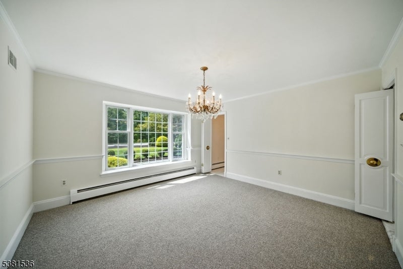 Boonton Twp., New Jersey, 07005, United States, 4 Bedrooms Bedrooms, ,3 BathroomsBathrooms,Residential,Active,1945441