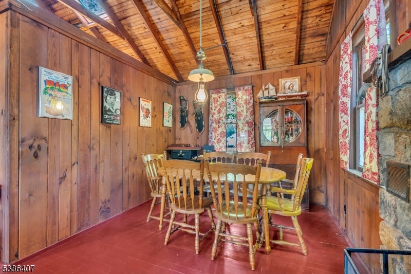 Hopatcong Boro, New Jersey, 07843, United States, 3 Bedrooms Bedrooms, ,2 BathroomsBathrooms,Residential,Active,1952050