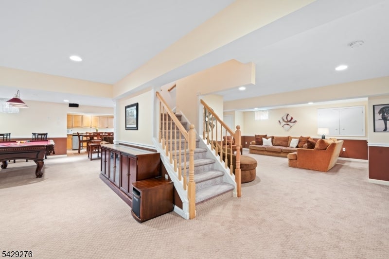 Montgomery Twp., New Jersey, 08502, United States, 5 Bedrooms Bedrooms, ,4 BathroomsBathrooms,Residential,Pending,2045617