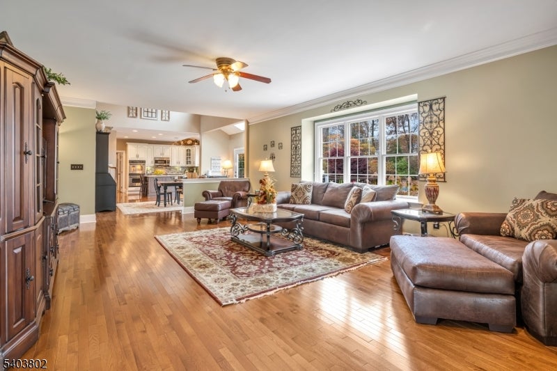 Mount Olive Twp., New Jersey, 07836, United States, 5 Bedrooms Bedrooms, ,5 BathroomsBathrooms,Residential,Active,2009155