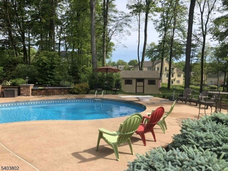 Mount Olive Twp., New Jersey, 07836, United States, 5 Bedrooms Bedrooms, ,5 BathroomsBathrooms,Residential,Active,2009155