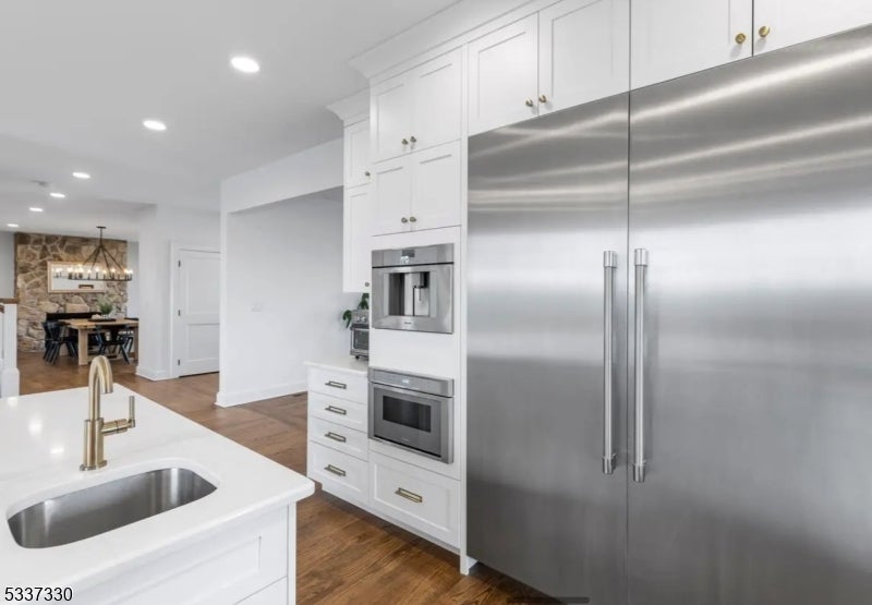 Hillsborough Twp., New Jersey, 08844, United States, 4 Bedrooms Bedrooms, ,4 BathroomsBathrooms,Residential,Active,1945519