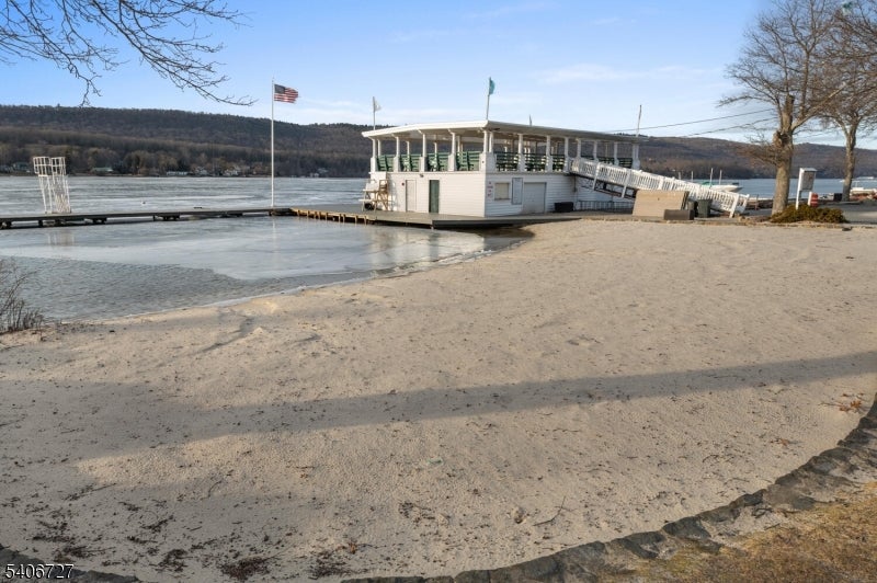 West Milford Twp., New Jersey, 07421, United States, 4 Bedrooms Bedrooms, ,4 BathroomsBathrooms,Residential,Active,2012909