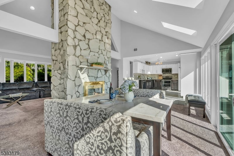 Hopatcong Boro, New Jersey, 07843, United States, 3 Bedrooms Bedrooms, ,2 BathroomsBathrooms,Residential,Active,1946536