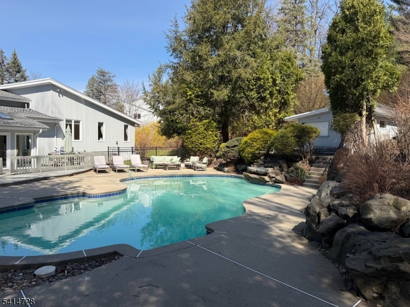 Denville Twp., New Jersey, 07834, United States, 6 Bedrooms Bedrooms, ,5 BathroomsBathrooms,Residential,Active,2026325