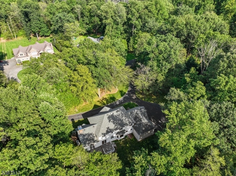 Warren Twp., New Jersey, 07059, United States, 5 Bedrooms Bedrooms, ,4 BathroomsBathrooms,Residential,Active,1945488