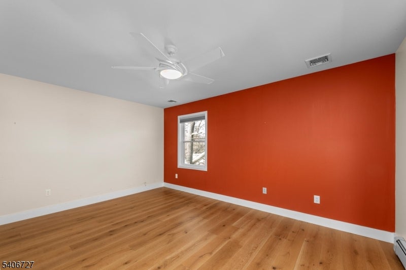 West Milford Twp., New Jersey, 07421, United States, 4 Bedrooms Bedrooms, ,4 BathroomsBathrooms,Residential,Active,2012909