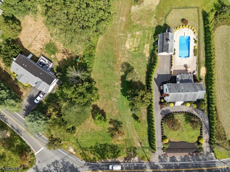 Boonton Twp., New Jersey, 07005, United States, 4 Bedrooms Bedrooms, ,3 BathroomsBathrooms,Residential,Active,1945441