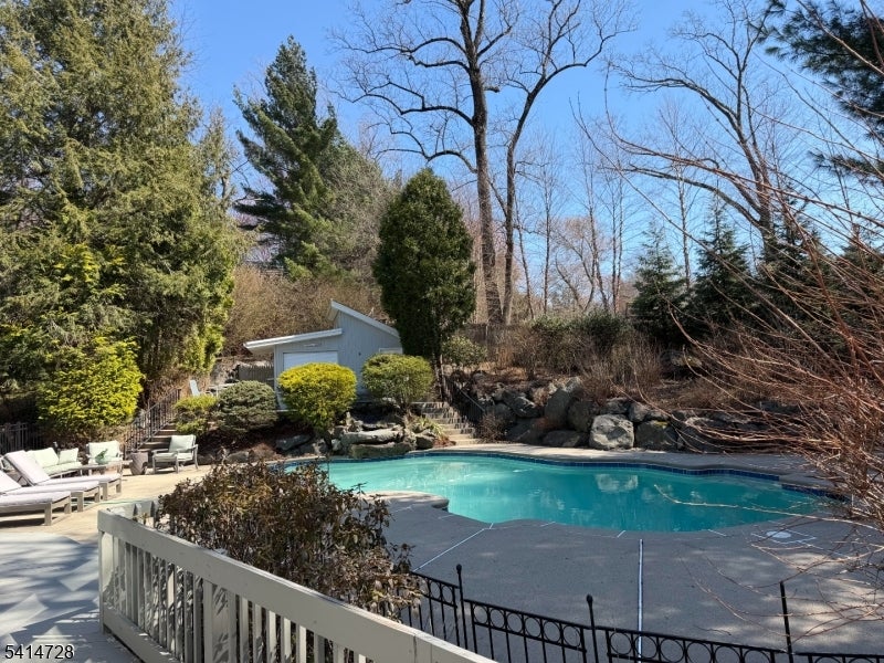 Denville Twp., New Jersey, 07834, United States, 6 Bedrooms Bedrooms, ,5 BathroomsBathrooms,Residential,Active,2026325