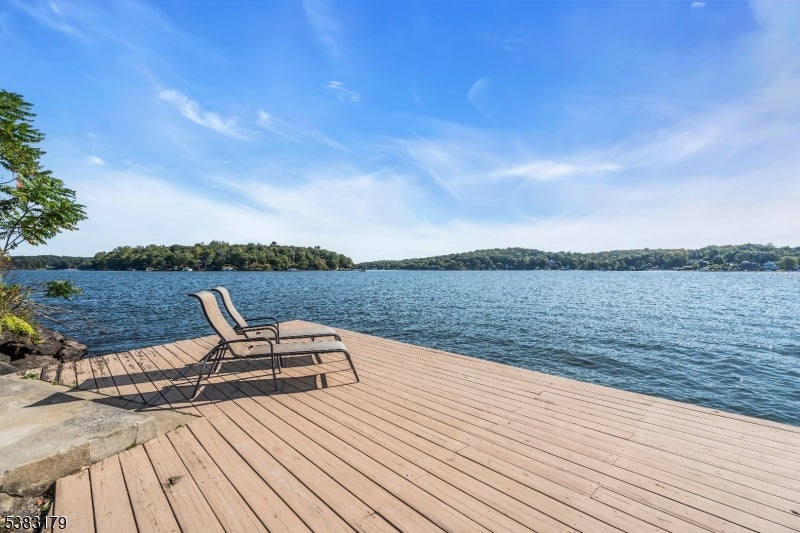 Hopatcong Boro, New Jersey, 07843, United States, 3 Bedrooms Bedrooms, ,2 BathroomsBathrooms,Residential,Active,1946536