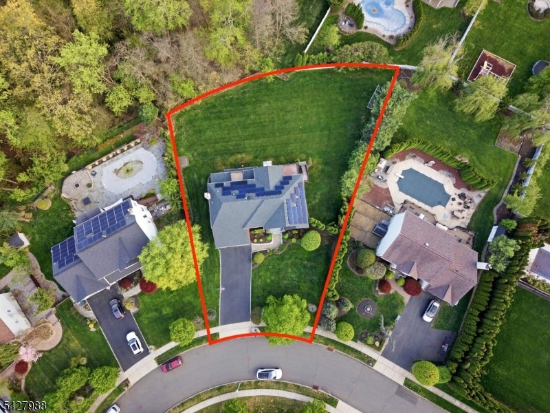 Monroe Twp., New Jersey, 08831, United States, 5 Bedrooms Bedrooms, ,4 BathroomsBathrooms,Residential,Active,2041399