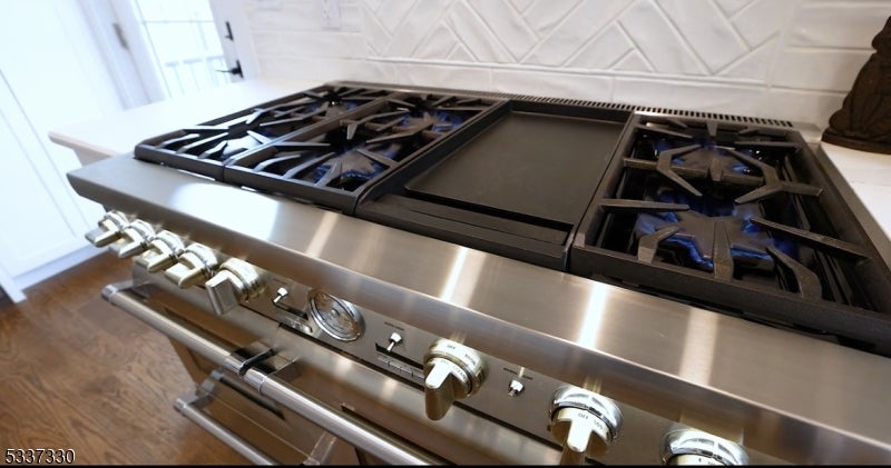 Hillsborough Twp., New Jersey, 08844, United States, 4 Bedrooms Bedrooms, ,4 BathroomsBathrooms,Residential,Active,1945519