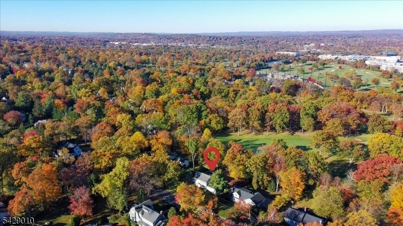 Millburn Twp., New Jersey, 07078, United States, 3 Bedrooms Bedrooms, ,4 BathroomsBathrooms,Residential,Active,2045397