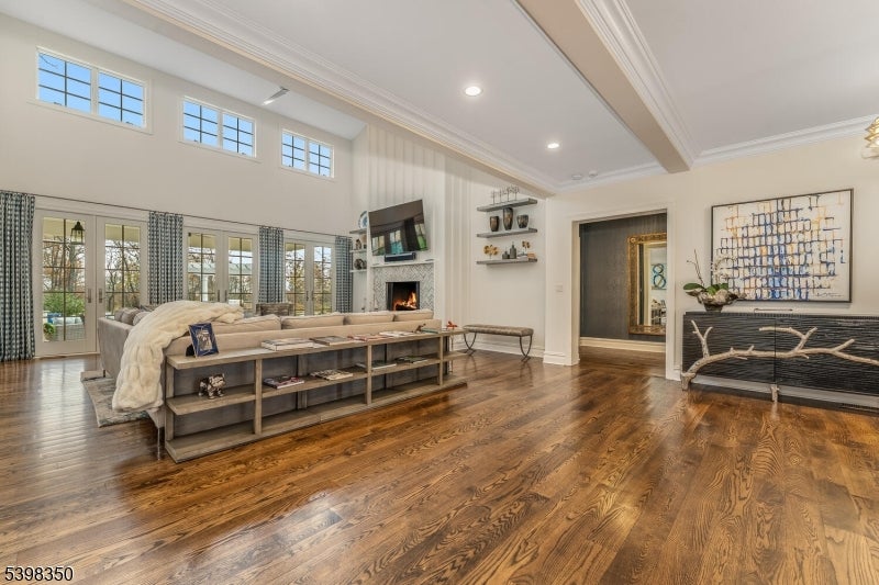 Peapack Gladstone Boro, New Jersey, 07934, United States, 4 Bedrooms Bedrooms, ,5 BathroomsBathrooms,Residential,Active,1996292