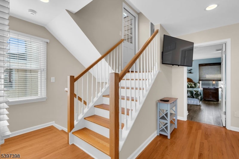 Ship Bottom Boro, New Jersey, 08008, United States, 5 Bedrooms Bedrooms, ,4 BathroomsBathrooms,Residential,Active,1996256