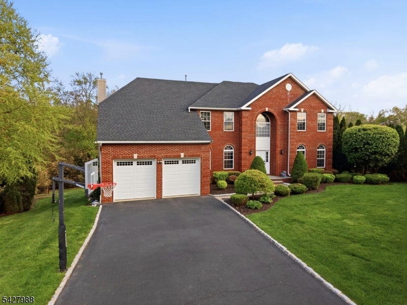 Monroe Twp., New Jersey, 08831, United States, 5 Bedrooms Bedrooms, ,4 BathroomsBathrooms,Residential,Active,2041399