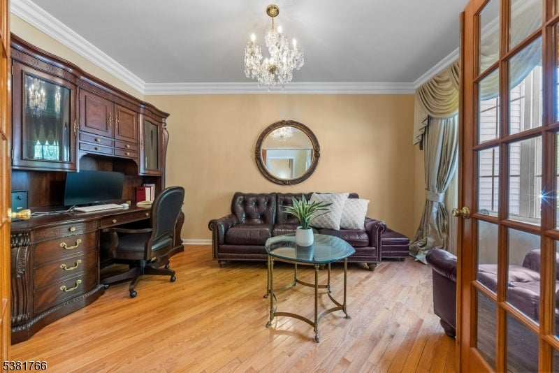 Franklin Twp., New Jersey, 08540, United States, 4 Bedrooms Bedrooms, ,3 BathroomsBathrooms,Residential,Active,1945520