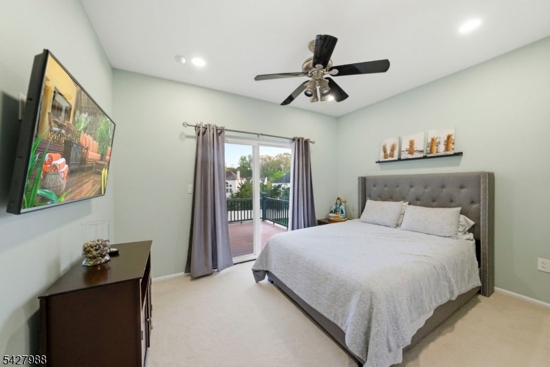 Monroe Twp., New Jersey, 08831, United States, 5 Bedrooms Bedrooms, ,4 BathroomsBathrooms,Residential,Active,2041399