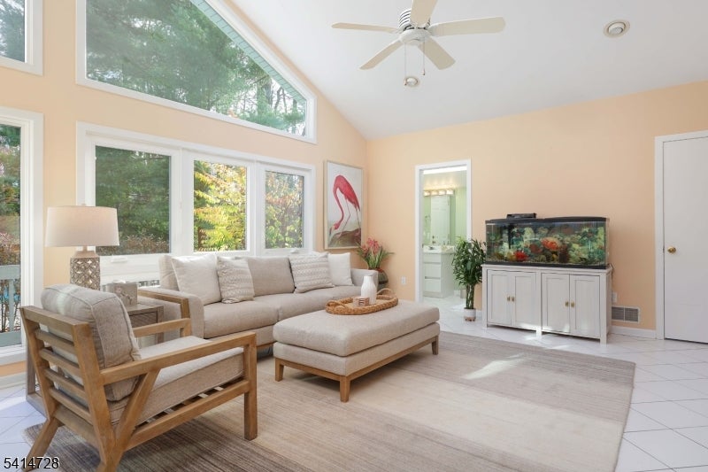 Denville Twp., New Jersey, 07834, United States, 6 Bedrooms Bedrooms, ,5 BathroomsBathrooms,Residential,Active,2026325
