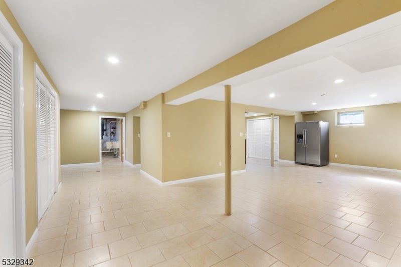 Washington Twp., New Jersey, 07853, United States, 3 Bedrooms Bedrooms, ,3 BathroomsBathrooms,Residential,Active,1964272