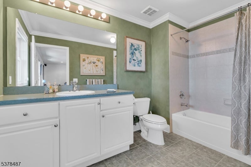 Mount Arlington Boro, New Jersey, 07856, United States, 3 Bedrooms Bedrooms, ,4 BathroomsBathrooms,Residential,Active,1914821