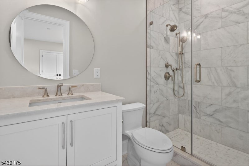 Warren Twp., New Jersey, 07059, United States, 6 Bedrooms Bedrooms, ,8 BathroomsBathrooms,Residential,Active,2052012