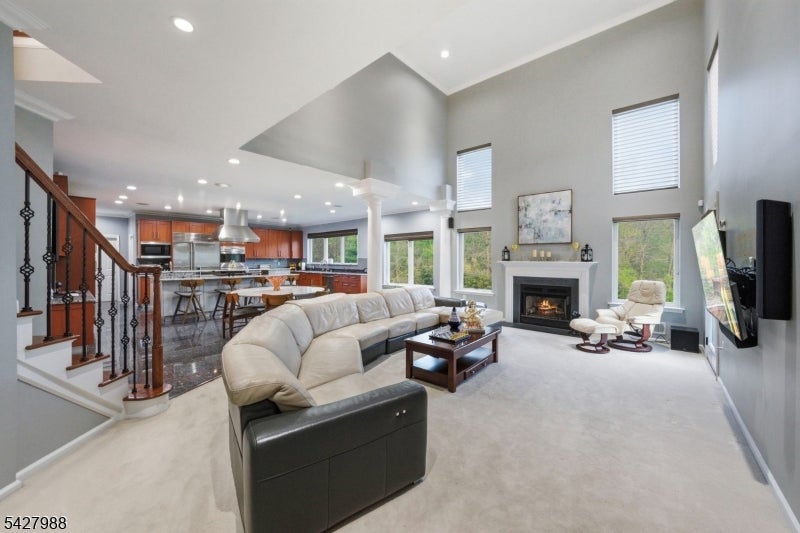 Monroe Twp., New Jersey, 08831, United States, 5 Bedrooms Bedrooms, ,4 BathroomsBathrooms,Residential,Active,2041399