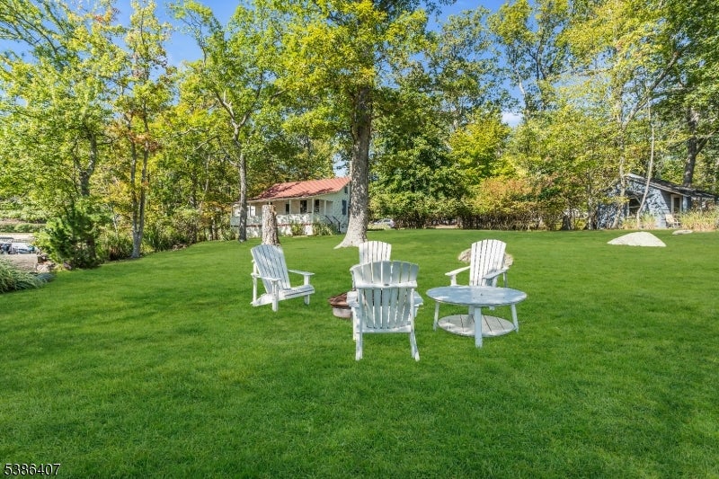 Hopatcong Boro, New Jersey, 07843, United States, 3 Bedrooms Bedrooms, ,2 BathroomsBathrooms,Residential,Active,1952050