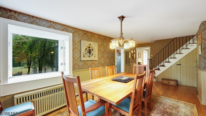 Watchung Boro, New Jersey, 07069, United States, 5 Bedrooms Bedrooms, ,4 BathroomsBathrooms,Residential,Active,1962192