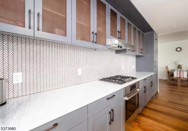 Jersey City, New Jersey, 07310, United States, 2 Bedrooms Bedrooms, ,3 BathroomsBathrooms,Residential,Active,1945487