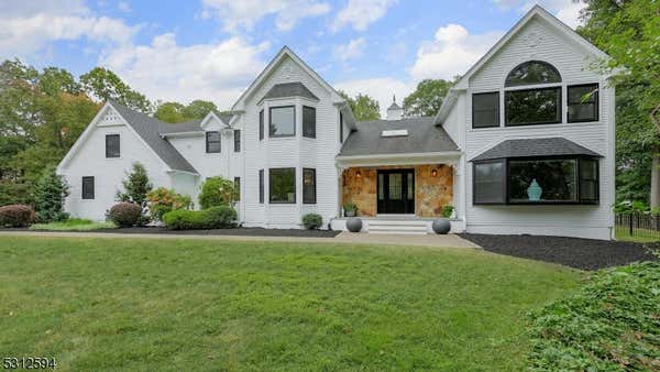 9 HILL HOLLOW RD, WARREN, NJ 07059 - Image 1