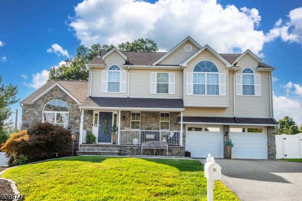 19 ELINORA DR, WANAQUE, NJ 07465 - Image 1