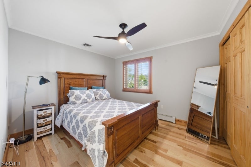 Hopatcong Boro, New Jersey, 07843, United States, 3 Bedrooms Bedrooms, ,4 BathroomsBathrooms,Residential,Active,2043433