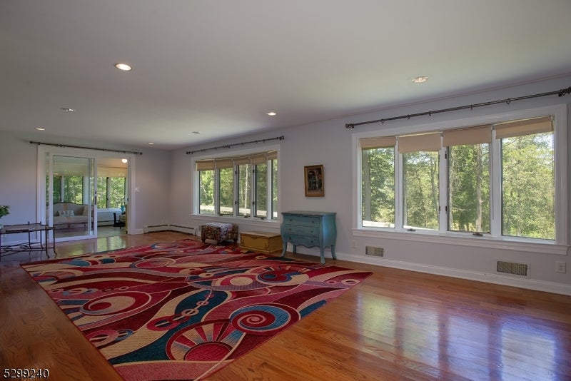 Lafayette Twp., New Jersey, 07848, United States, ,5 BathroomsBathrooms,Residential,Active,1702620