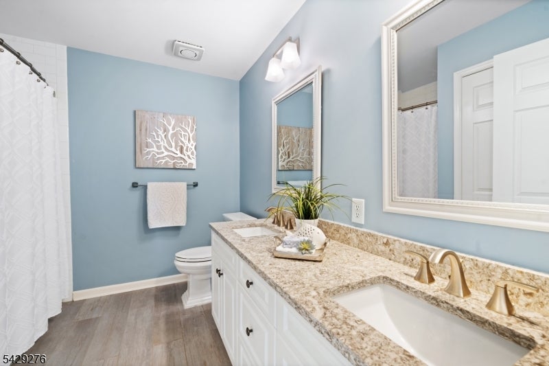 Montgomery Twp., New Jersey, 08502, United States, 5 Bedrooms Bedrooms, ,4 BathroomsBathrooms,Residential,Pending,2045617